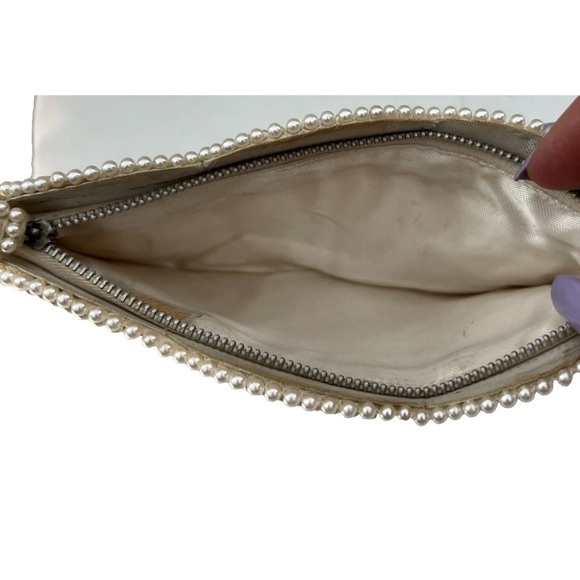 Vintag Emson Japan Hand Made Small Zip Clutch Beaded Purse Off White Ivory - Picture 11 of 13